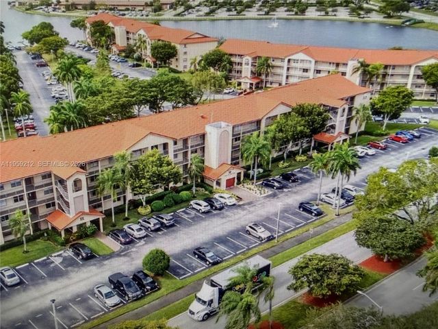 1100 SW 130th Avenue 401H, Pembroke Pines, FL 33027