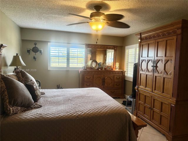 1100 SW 130th Avenue 401H, Pembroke Pines, FL 33027