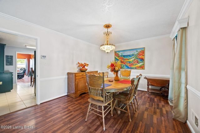 3914 Bayonne Ct, Jeffersontown, KY 40299
