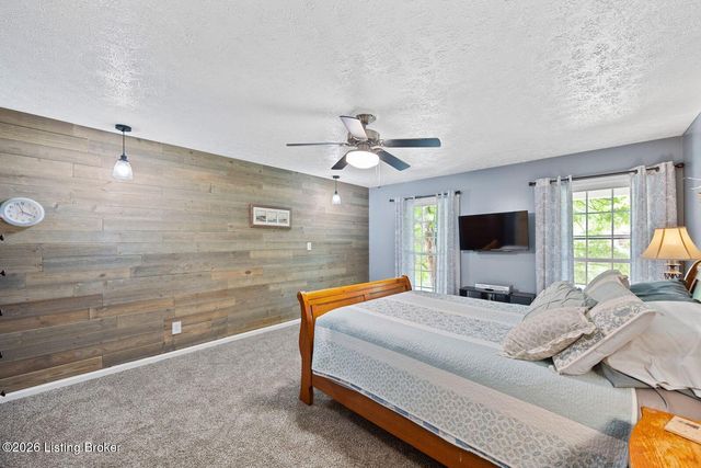 3914 Bayonne Ct, Jeffersontown, KY 40299