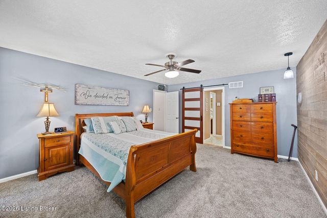 3914 Bayonne Ct, Jeffersontown, KY 40299