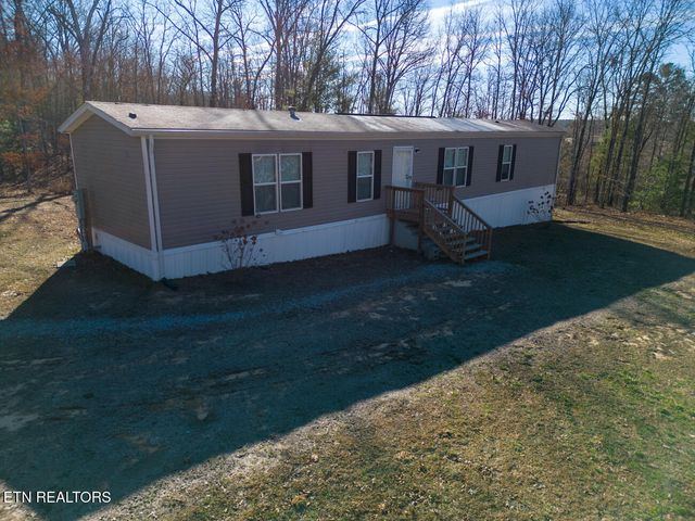 186 Perkins Tr, Deer Lodge, TN 37726