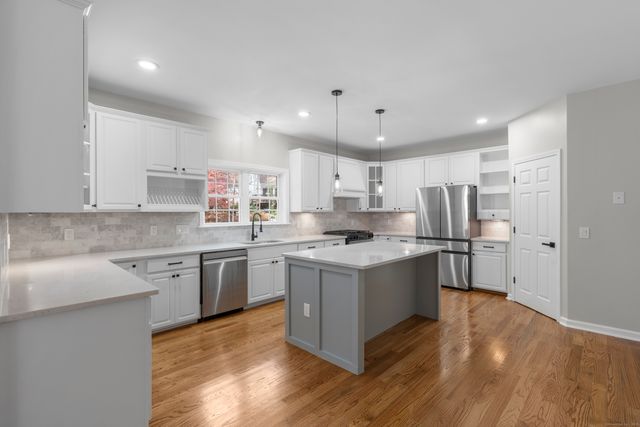 295 Haviland Road, Stamford, CT 06903