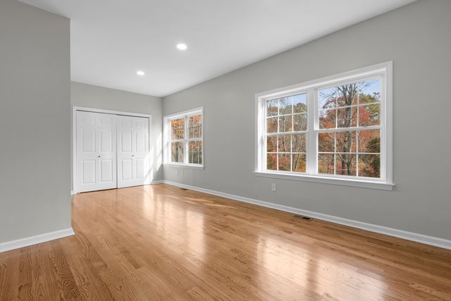 295 Haviland Road, Stamford, CT 06903