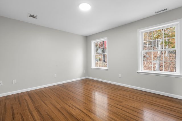 295 Haviland Road, Stamford, CT 06903