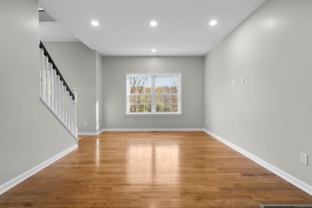 295 Haviland Road, Stamford, CT 06903