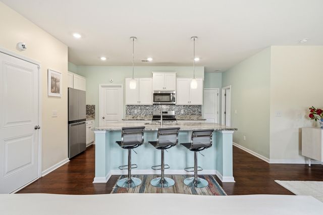1067 Sago Palm Court, Mount Pleasant, SC 29429