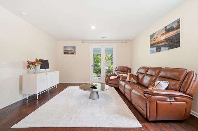 1067 Sago Palm Court, Mount Pleasant, SC 29429
