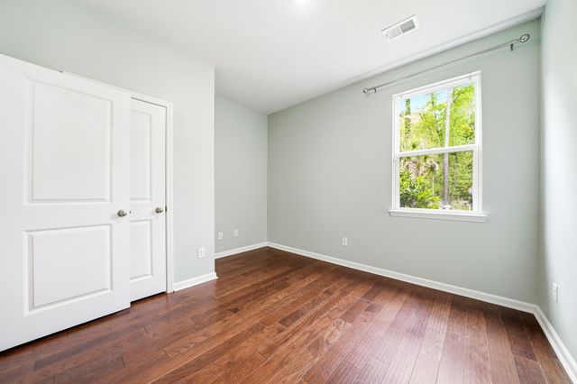 1067 Sago Palm Court, Mount Pleasant, SC 29429