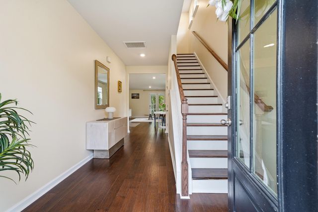 1067 Sago Palm Court, Mount Pleasant, SC 29429
