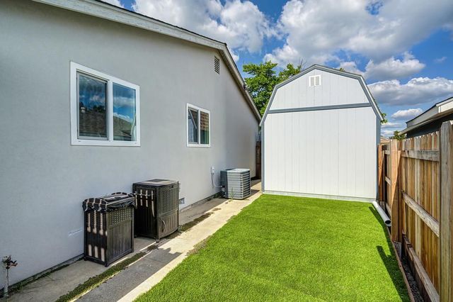 6212 Wildomar Way, Carmichael, CA 95608