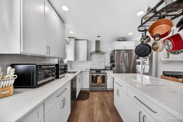 6212 Wildomar Way, Carmichael, CA 95608