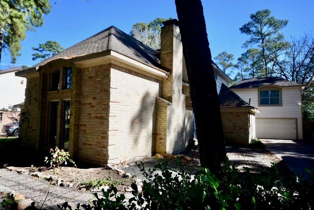 2706 Woodland Grove Drive, Houston, TX 77339