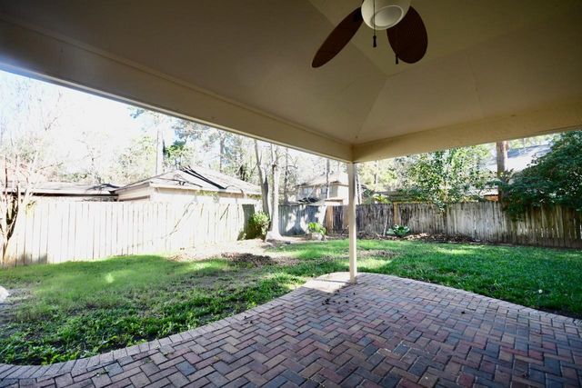 2706 Woodland Grove Drive, Houston, TX 77339