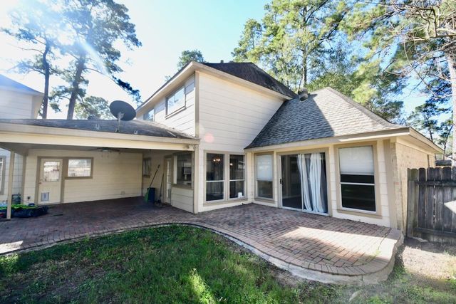 2706 Woodland Grove Drive, Houston, TX 77339