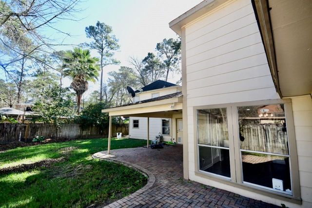 2706 Woodland Grove Drive, Houston, TX 77339