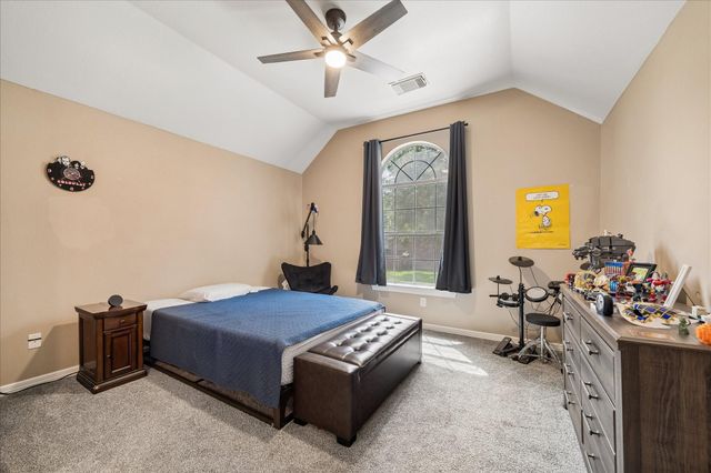 6202 Riverchase Trail, Kingwood, TX 77345