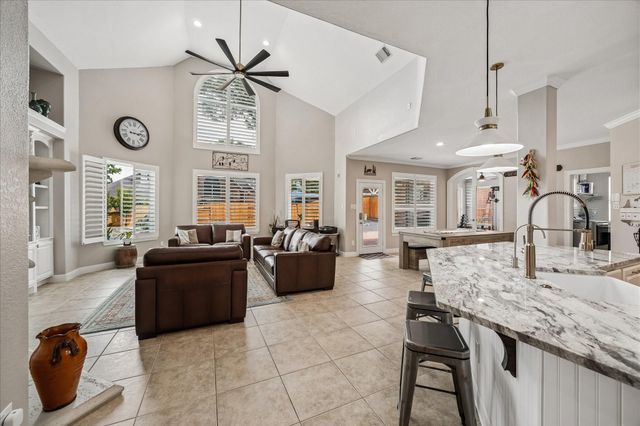 6202 Riverchase Trail, Kingwood, TX 77345