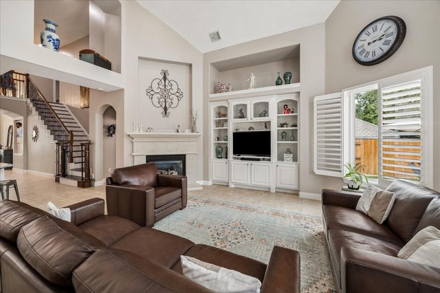 6202 Riverchase Trail, Kingwood, TX 77345