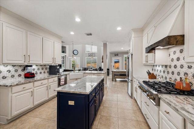 6202 Riverchase Trail, Kingwood, TX 77345
