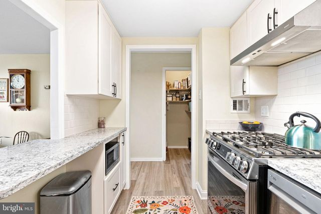 100 West Ave # 312-S, Jenkintown, PA 19046