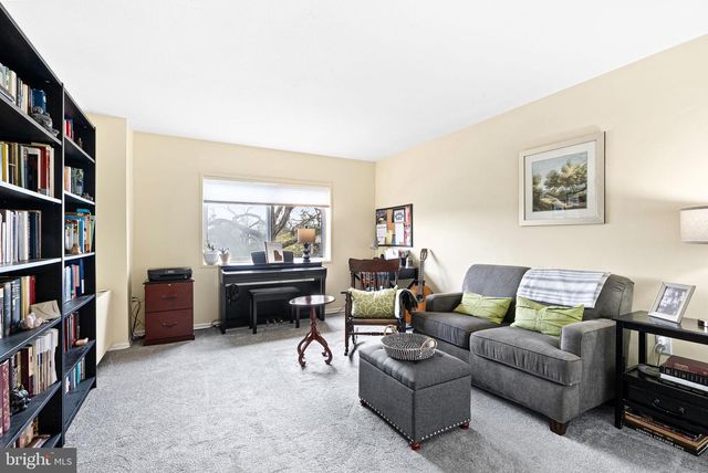 100 West Ave # 312-S, Jenkintown, PA 19046