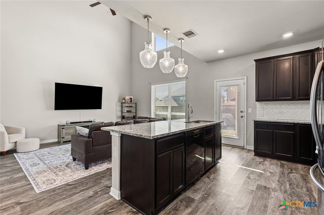 7821 Montclair Drive, Temple, TX 76502