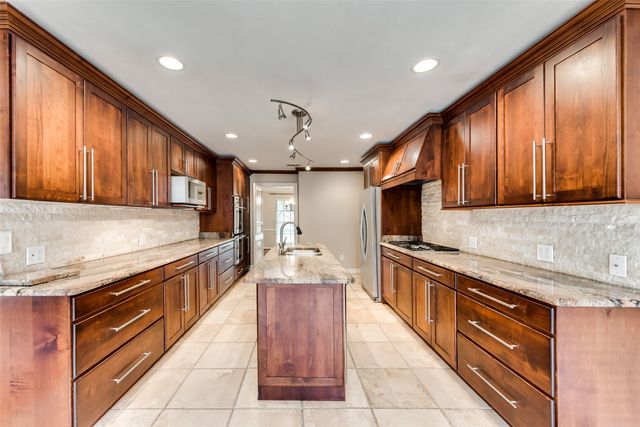 7351 Paldao Drive, Dallas, TX 75240