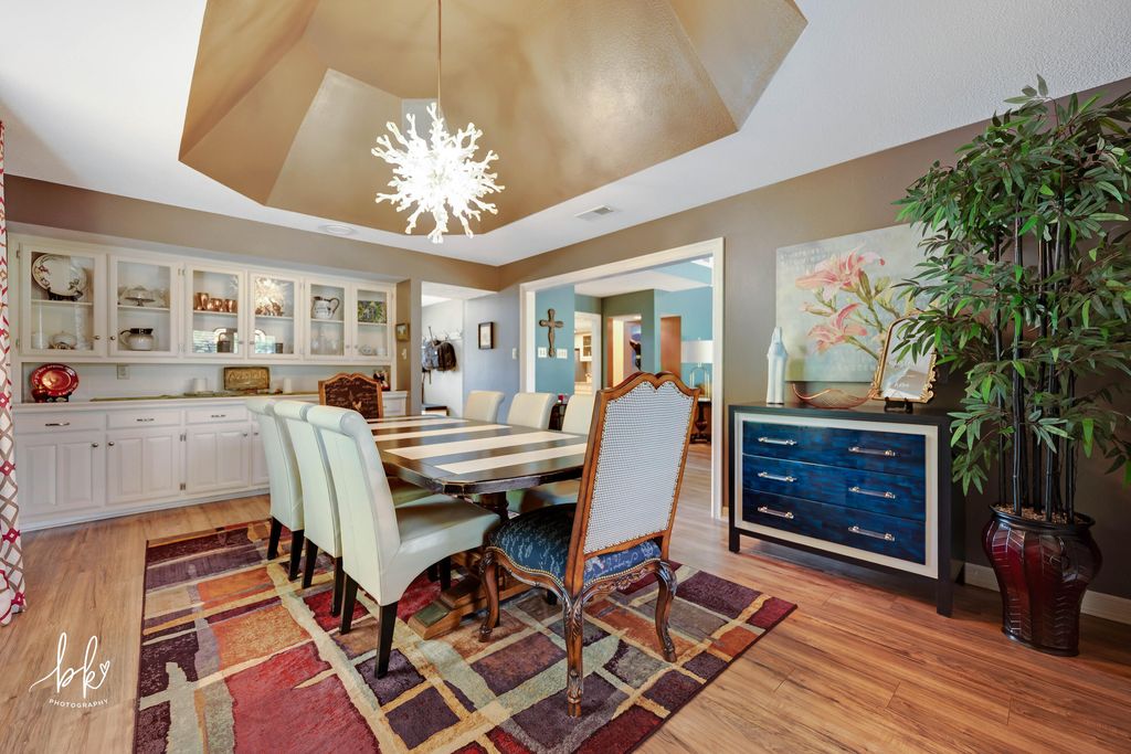 Image 11 of property listing at 5414 Beverly Drive, San Angelo, TX 76904