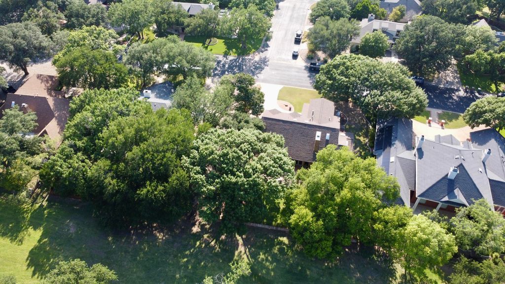 Image 6 of property listing at 5414 Beverly Drive, San Angelo, TX 76904