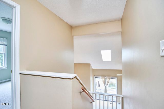 9 Hickory Wood Square, Durham, NC 27713