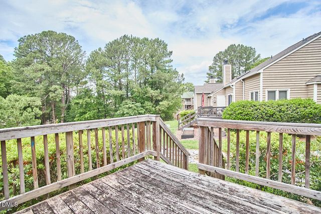 9 Hickory Wood Square, Durham, NC 27713