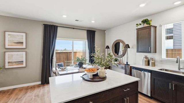 21253 SE Pelee Drive, Bend, OR 97702