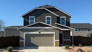 21253 SE Pelee Drive, Bend, OR 97702