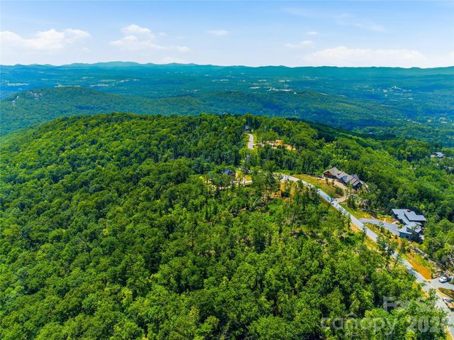 58 Mountain Grove Lane, Fletcher, NC 28732