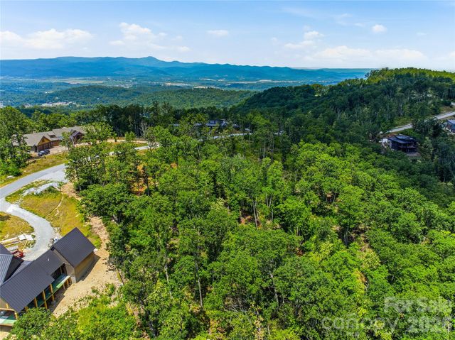 58 Mountain Grove Lane, Fletcher, NC 28732