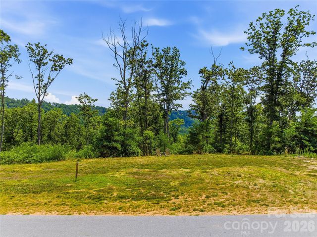 58 Mountain Grove Lane, Fletcher, NC 28732