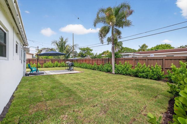 2600 NE 14th Terrace, Pompano Beach, FL 33064