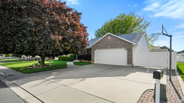 864 S 900 E, Spanish Fork, UT 84660