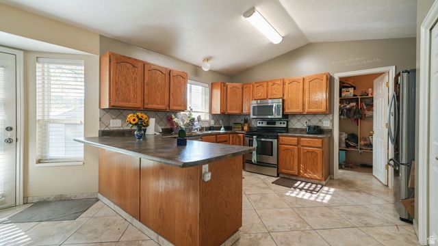 864 S 900 E, Spanish Fork, UT 84660