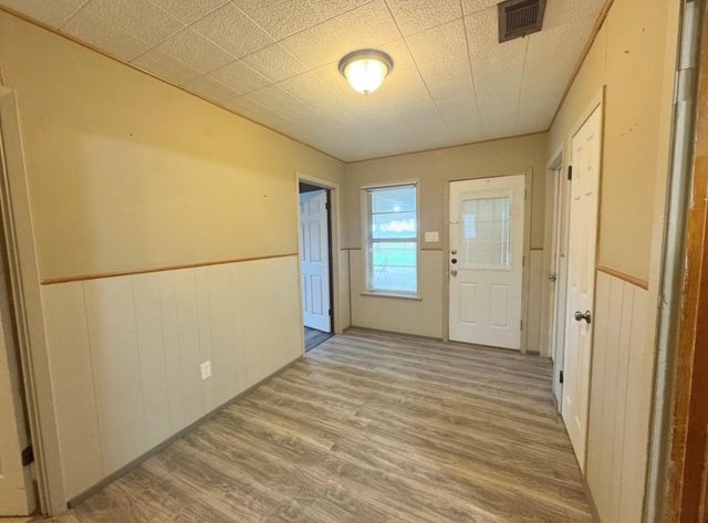 110 Marek RD, Elgin, TX 78621