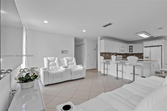 13904 SW 18th Terrace, Miami, FL 33175