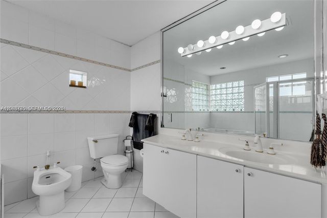 13904 SW 18th Terrace, Miami, FL 33175