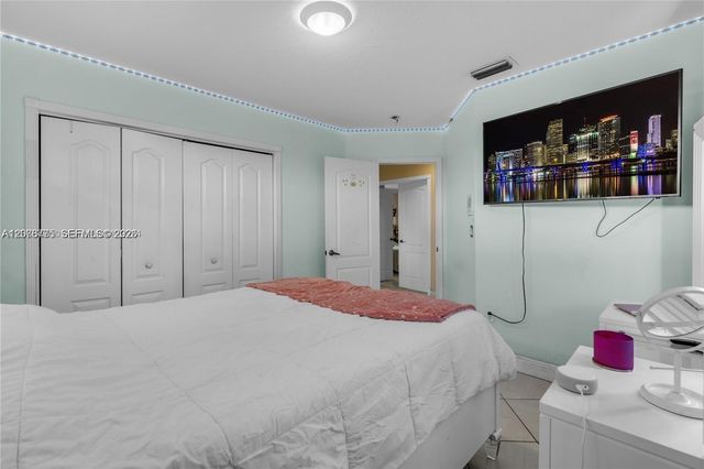 13904 SW 18th Terrace, Miami, FL 33175