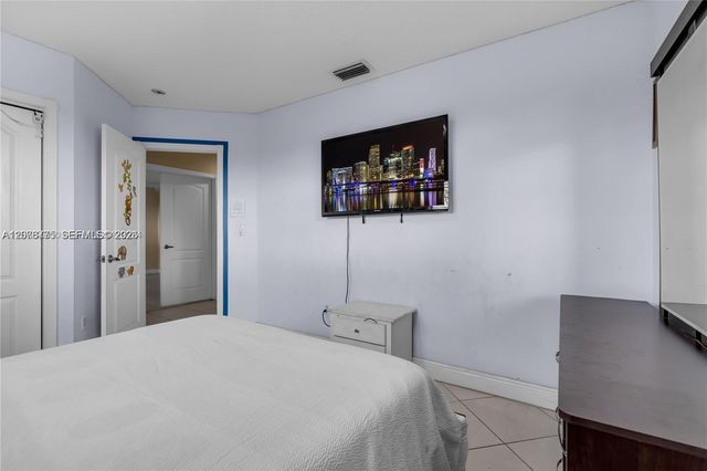 13904 SW 18th Terrace, Miami, FL 33175