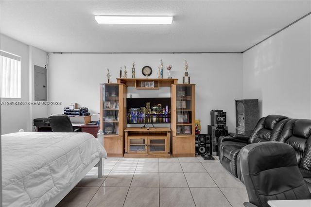 13904 SW 18th Terrace, Miami, FL 33175