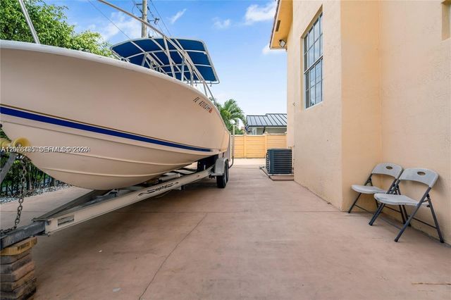 13904 SW 18th Terrace, Miami, FL 33175