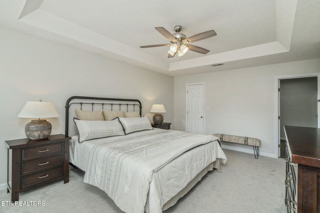1825 Scenic Valley Lane, Knoxville, TN 37922