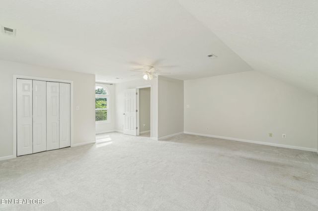 1825 Scenic Valley Lane, Knoxville, TN 37922