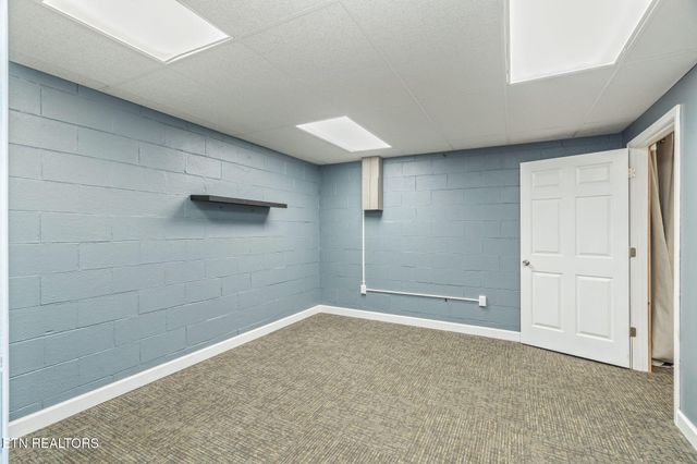 1825 Scenic Valley Lane, Knoxville, TN 37922